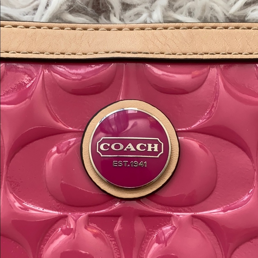 Coach Signature Handbag - Picture 4 of 6